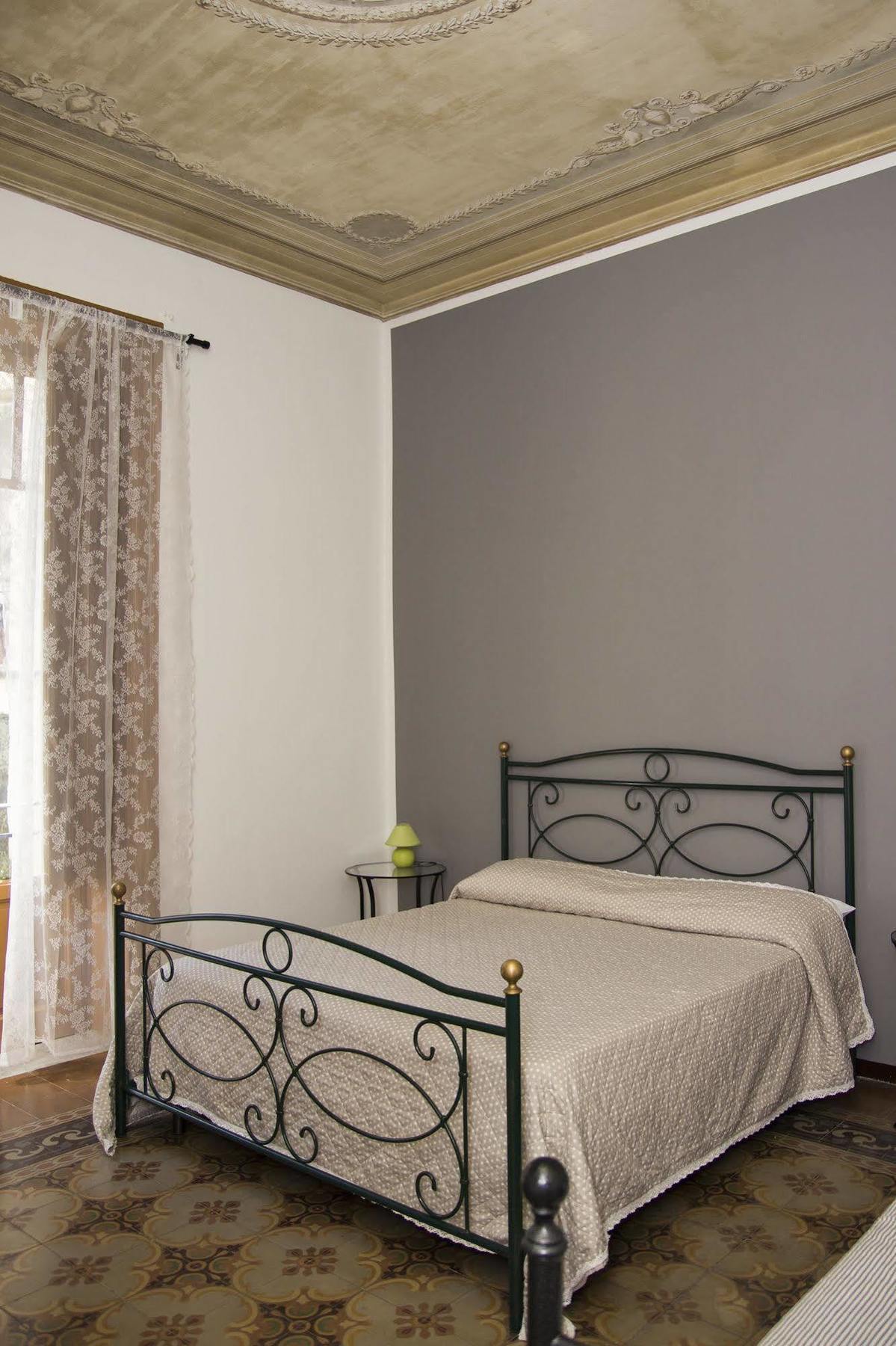 Residenza Di Maggio Bed and Breakfast Palermo Exteriör bild
